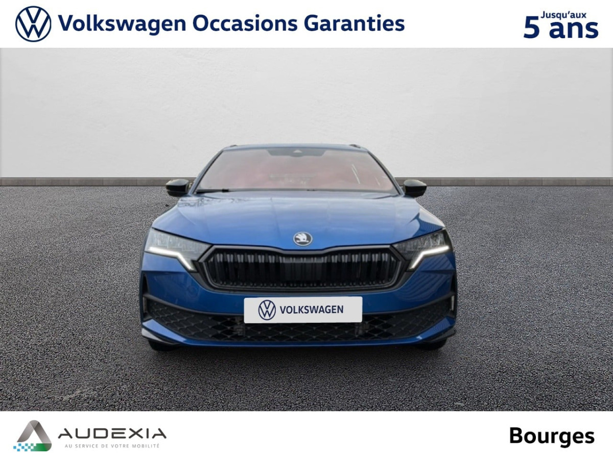 SKODA OCTAVIA COMBI à Bourges