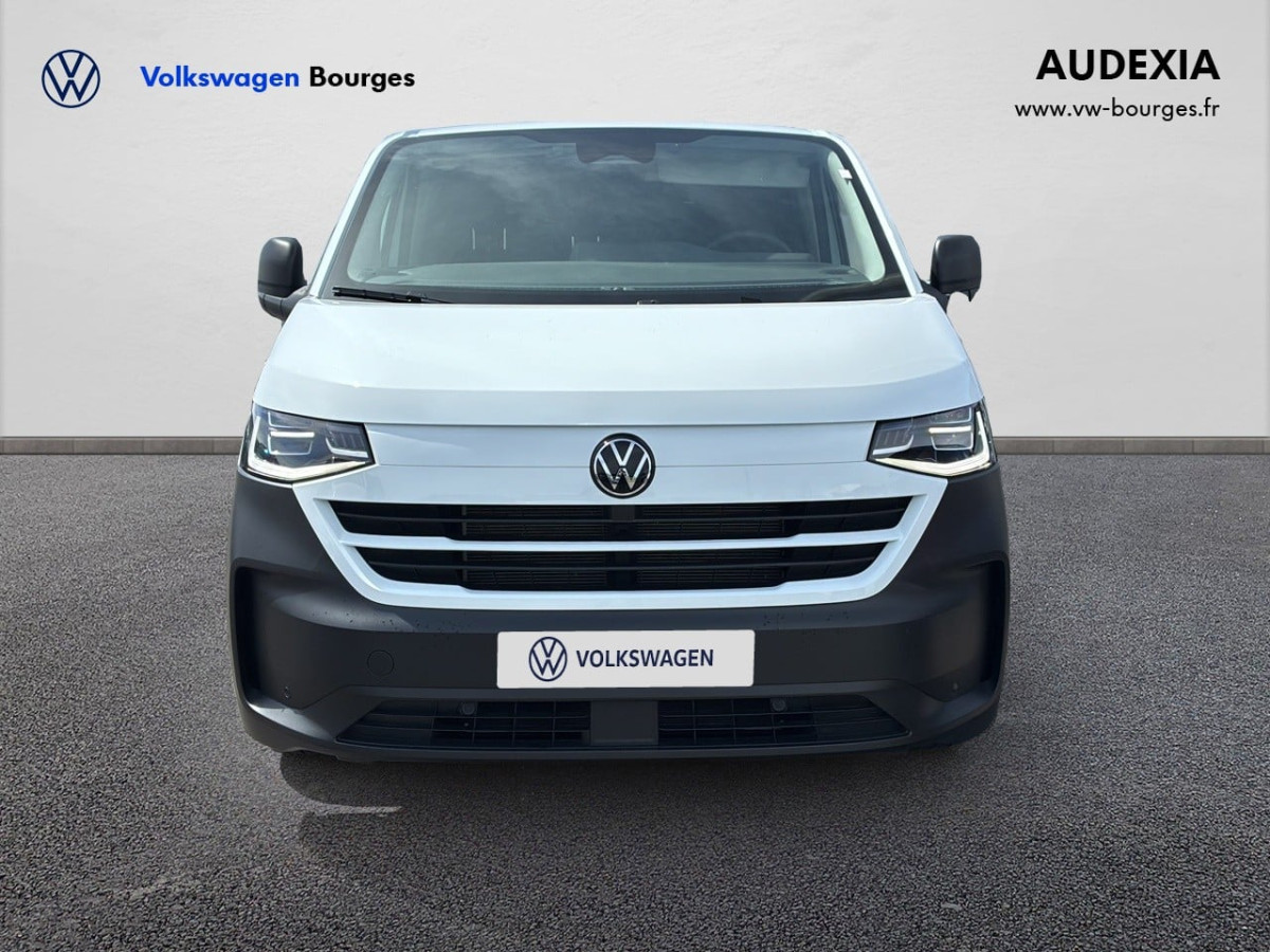 VOLKSWAGEN UTILITAIRES TRANSPORTER VAN à Bourges